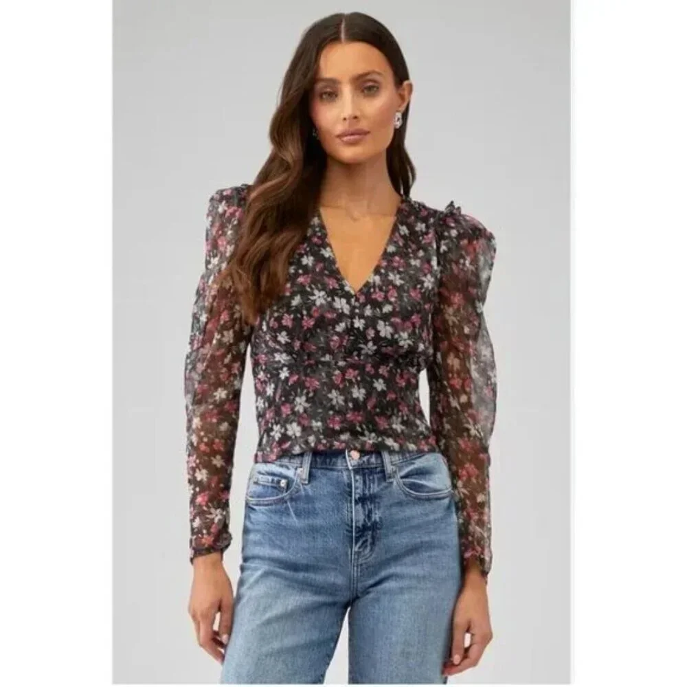 ASTR The Label Beverly Floral Puff sleeve top, Size XS, New with Tag